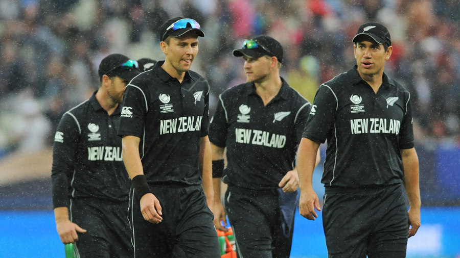 Australia and New Zealand share points following a washout
