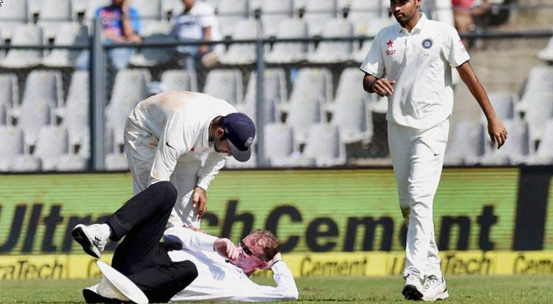 Bhuvneshwor Kumar Throw Hit Umpire Paul Reiffel