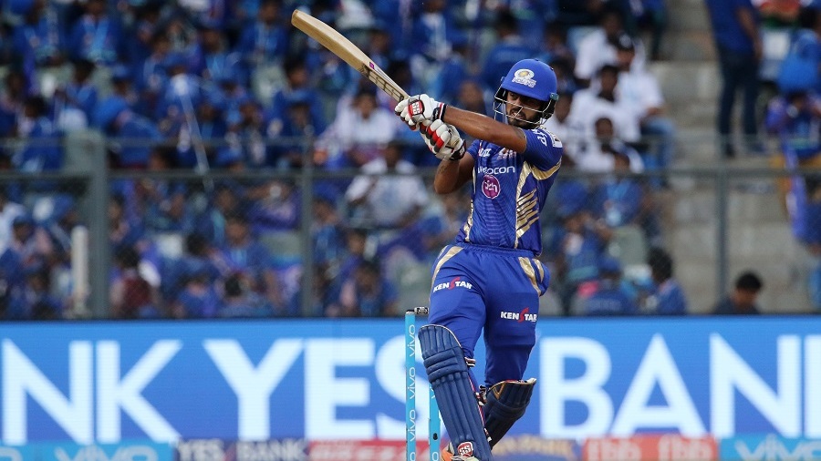 Mumbai defeat Gujarat to seal the top spot in points table