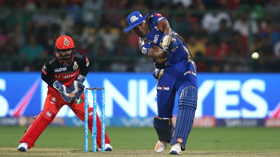 Mumbai beat Bangalore despite Badree's hattrick
