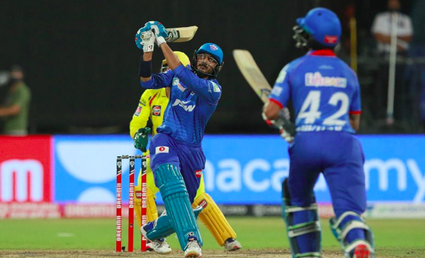 Delhi climb to top of points table with Dhawan's century