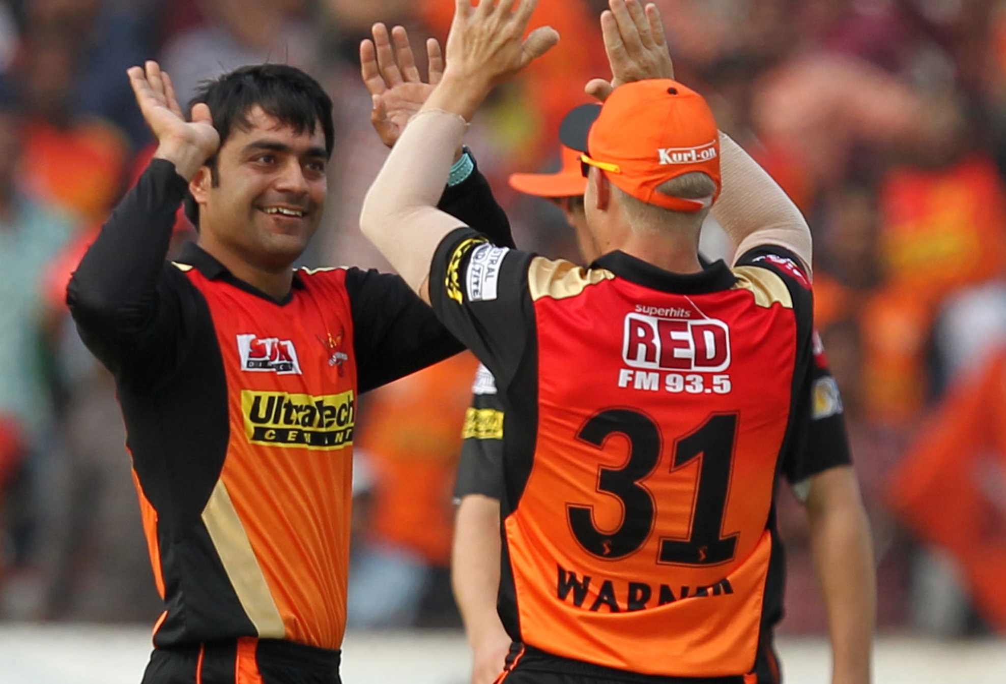 Warner and Rashid guide SRH to a win over KXIP