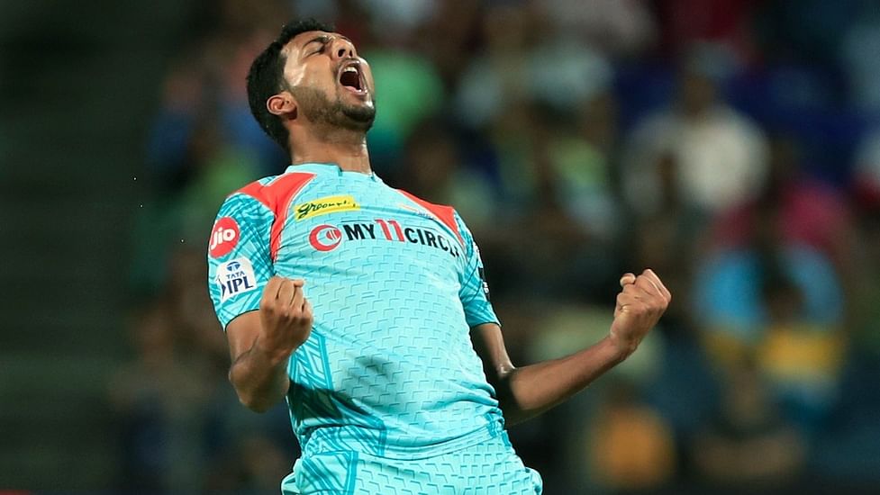 Who is behind the success of Mohsin Khan ?