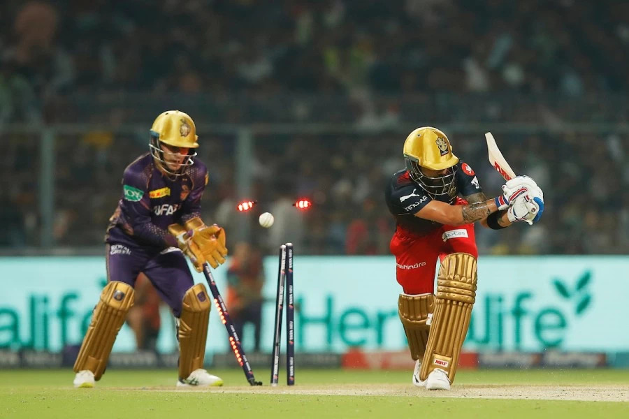 RCB vs KKR - IPL 2024 : Probable XI, Match Prediction, Fantasy Picks