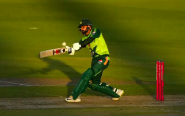 Pakistan wins third T20 to level series 1-1