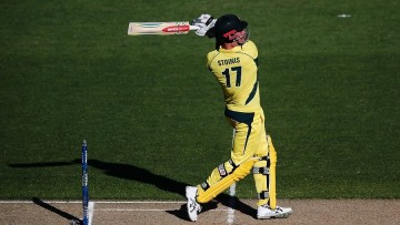 Australia lose despite Stoinis heroics