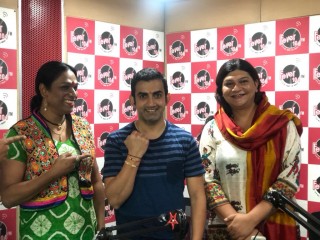 The heart winning gesture from Gautam Gambhir