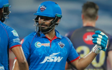Injured Rishabh Pant is out for at least one week : Shreyas Iyer
