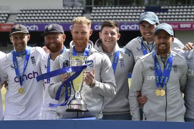 Root-Bairstow help England whitewash New Zealand