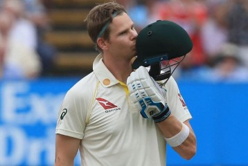 England chasing 398 to win the first test