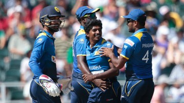 Srilanka defeat South Africa in 2nd T20