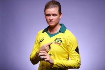 Jonassen grabs fourth position among bowlers in women\'s T20I rankings