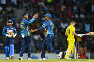 Srilanka defeat Australia by 26 runs, level series 1-1