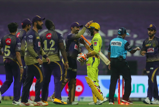 Kolkata beat Chennai by 10 runs