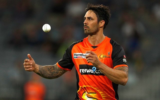 Mitchell Johnson retires from cricket